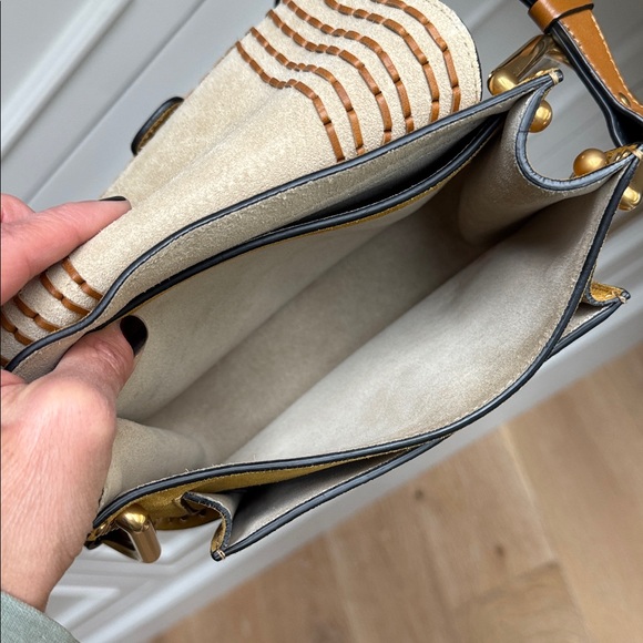 Chloe boho crossbody suede bag - Picture 9 of 12